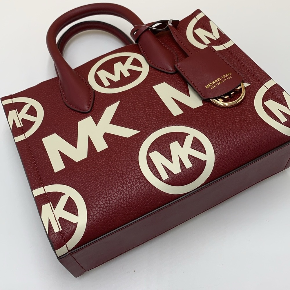 MICHAEL KORS
Mirella Small Logo Embossed Pebbled Leather Crossbody
DK CHERRY
NWT - Picture 7 of 16